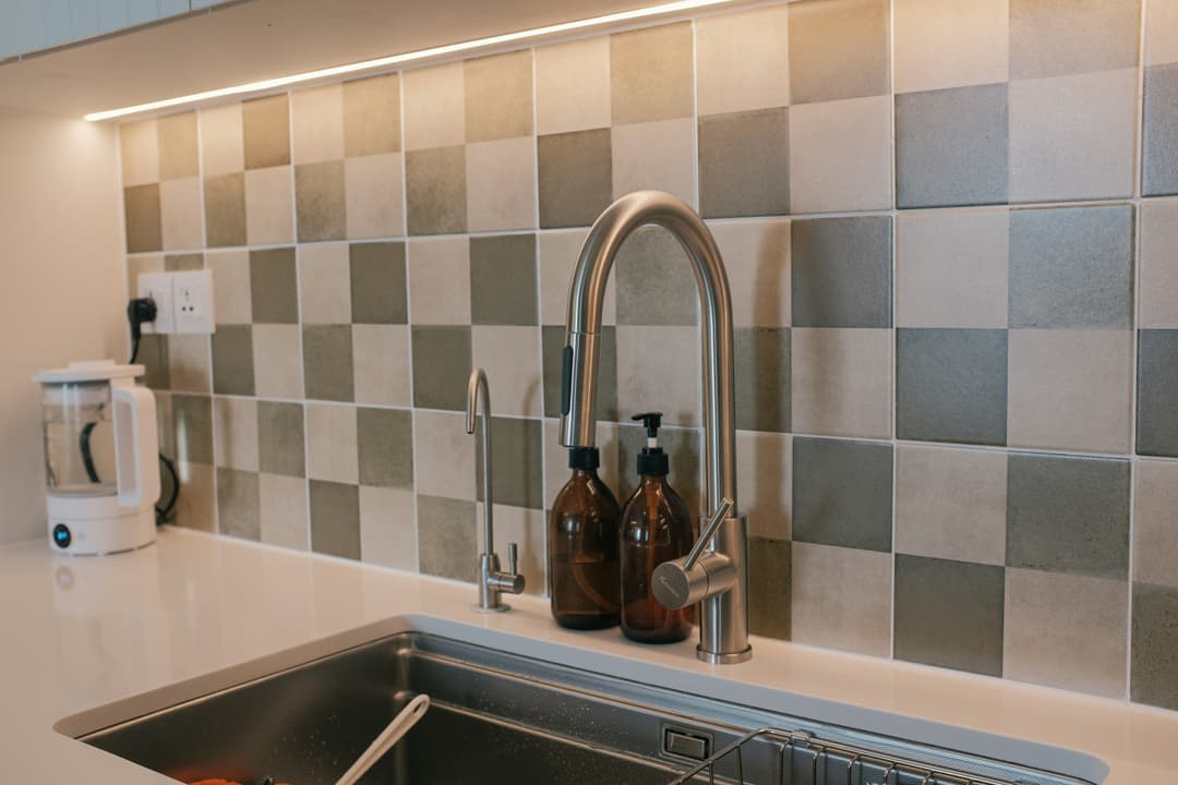 Minimal kitchen space